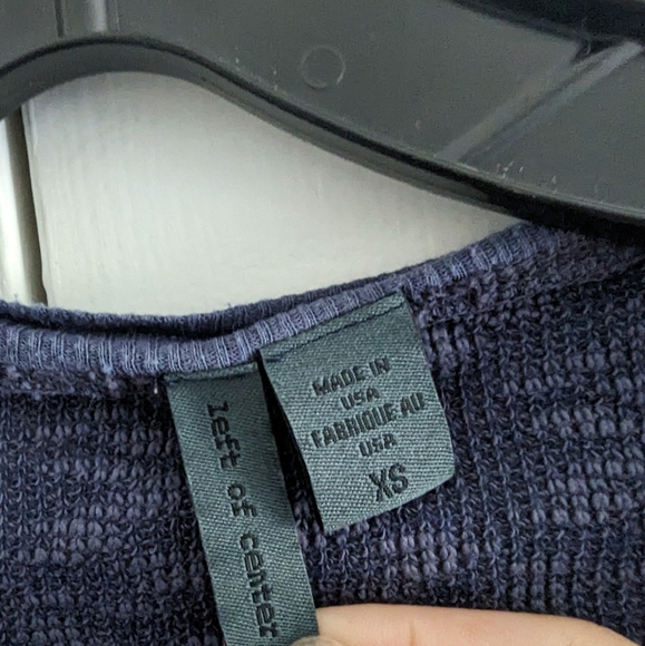 ANTHROPOLOGIE LEFT OF CENTER Long Sleeve Top - Picture 4 of 4